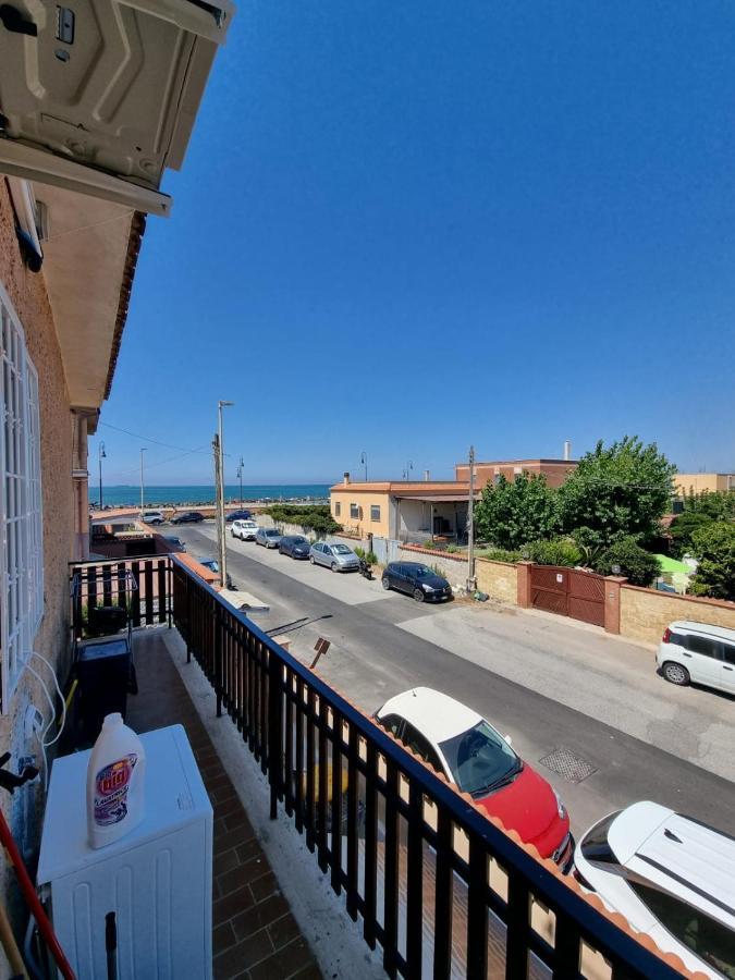 Quiet Apartment Fiumicino Ngoại thất bức ảnh